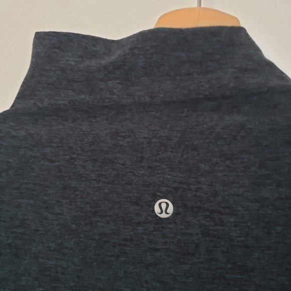 lululemon mock neck long sleeve swearshirt size 10 - Picture 3 of 7